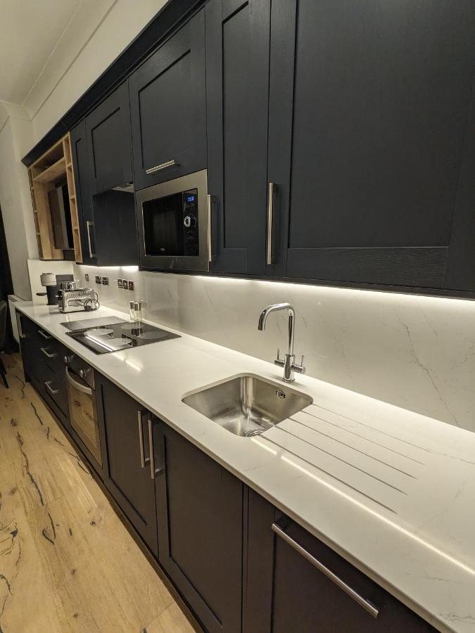 Modern Aptmt, 2 Stops To Central London, Smart Lock, Netflix Ealing kerület Kültér fotó