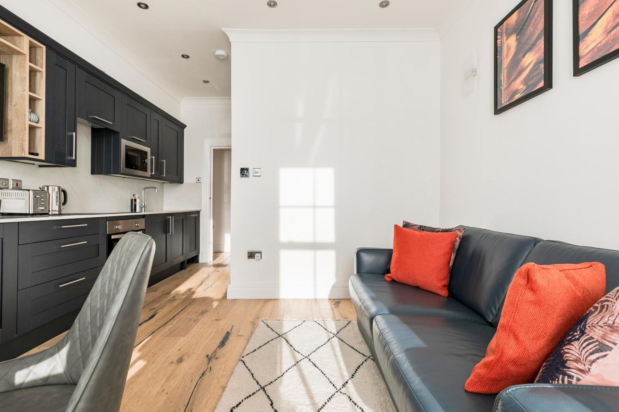 Modern Aptmt, 2 Stops To Central London, Smart Lock, Netflix Ealing kerület Kültér fotó