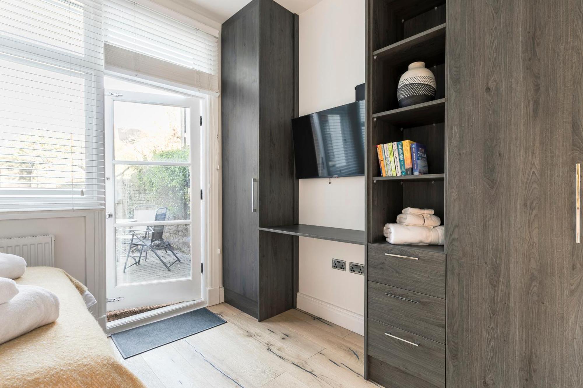 Modern Aptmt, 2 Stops To Central London, Smart Lock, Netflix Ealing kerület Kültér fotó